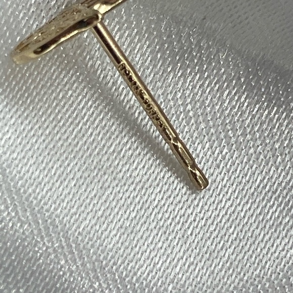 14k Yellow Gold Hand of Hamsa Earrings - Picture 4 of 4